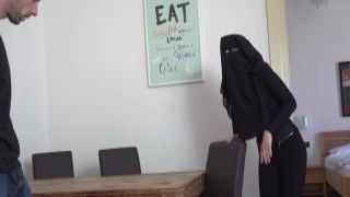 Sexwithmuslims Rebecca Black Poor muslim niqab girl