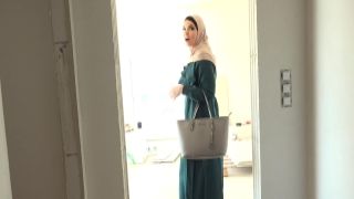 Sofia Lee MUSLIM CUCKOLD FUCKING